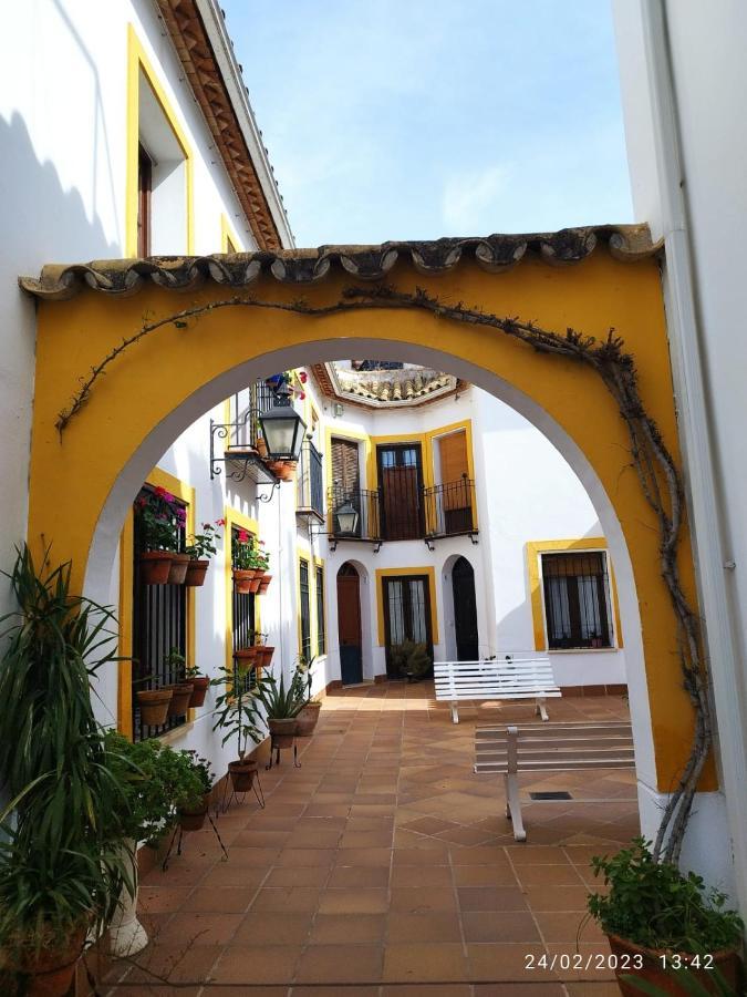 Atico Muy Luminoso En El Casco Antiguo Apartment Kordoba Bagian luar foto